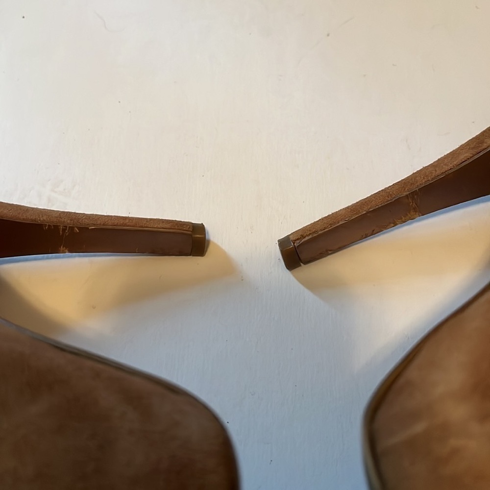 BCBGeneration Brown Suede Heels Women's Size 8.5 - Picture 9 of 10